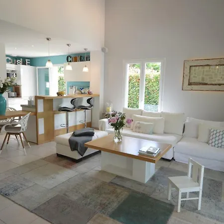 Villa Les Treilles De